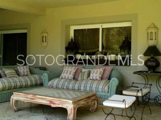 For sale 5 bedrooms villa in Los Altos de Valderrama, Sotogrande Alto | Sotogrande Exclusive