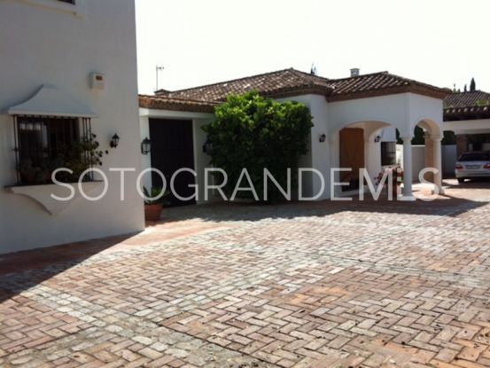 Villa with 8 bedrooms in Sotogrande Costa | Sotogrande Exclusive