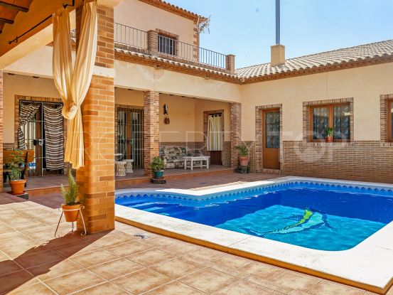 Comprar adosado en Lora de Estepa de 3 dormitorios | Selection Med