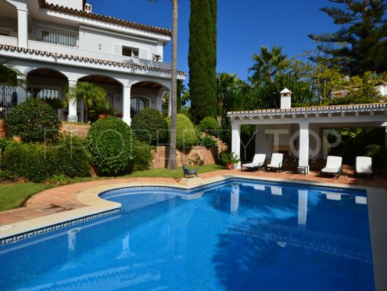 Bahia de Marbella, villa de 6 dormitorios en venta | Marbella Living