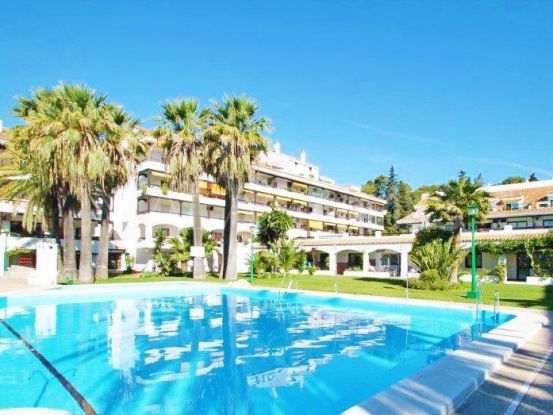 Buy 2 bedrooms apartment in La Carolina, Marbella Golden Mile | Marbella Living