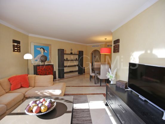 For sale apartment with 3 bedrooms in Marbella Golden Mile | Marbella Living