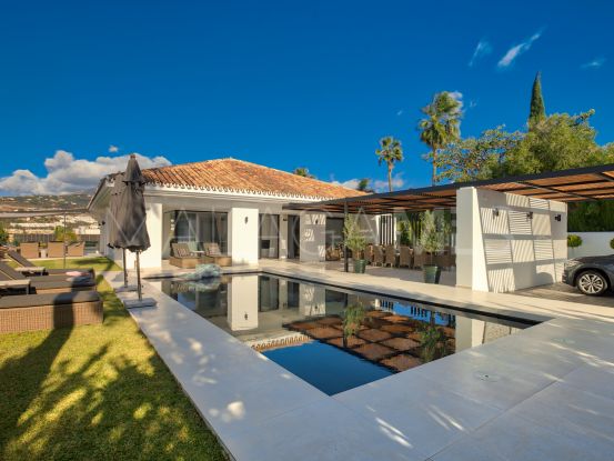 For sale Los Naranjos Golf villa with 5 bedrooms | Marbella Living