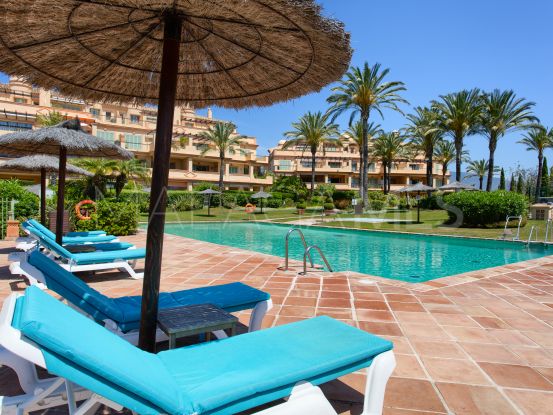 Four Seasons, Benahavis, apartamento de 2 dormitorios a la venta | Marbella Living