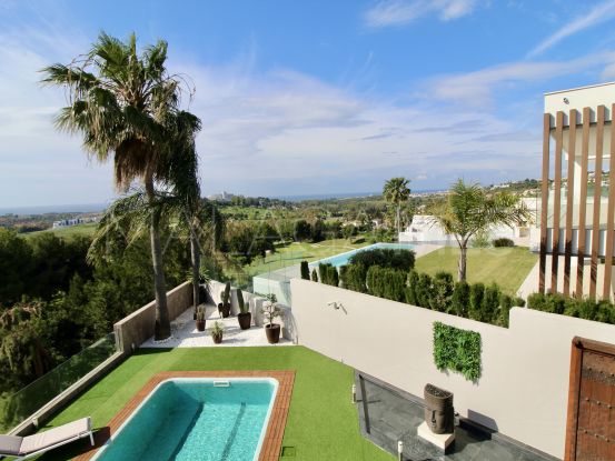 Comprar villa en Nueva Atalaya | Marbella Living