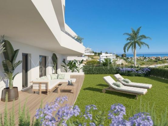 Apartamento a la venta en Estepona con 2 dormitorios | Marbella Living