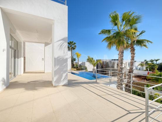 Villa en venta en Puerto del Capitan | Marbella Living