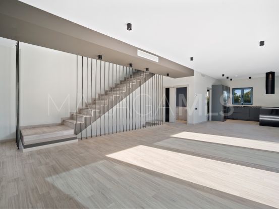 Buy Calahonda house | Marbella Living