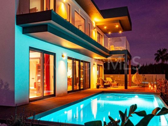 Buy Calahonda house | Marbella Living