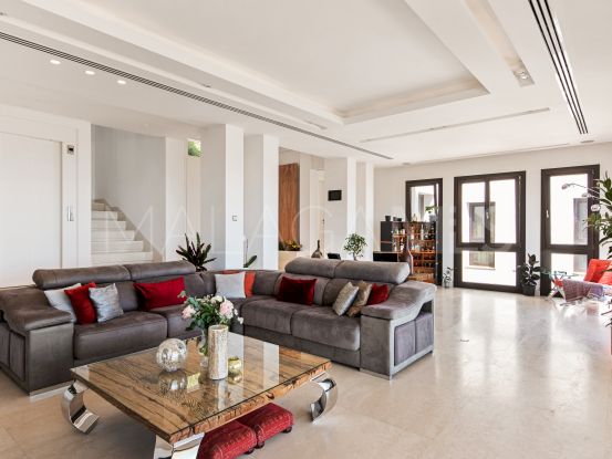 Villa en venta en Los Altos de los Monteros | Marbella Living