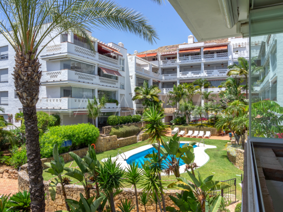 Apartment for sale in Las Cañas Beach with 3 bedrooms | Marbella Living