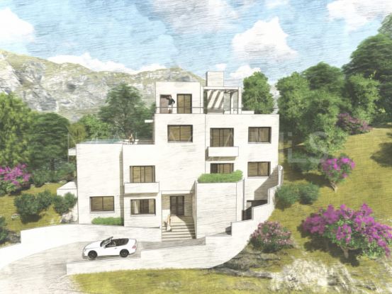 Plot for sale in Puerto del Almendro, Benahavis | Marbella Living