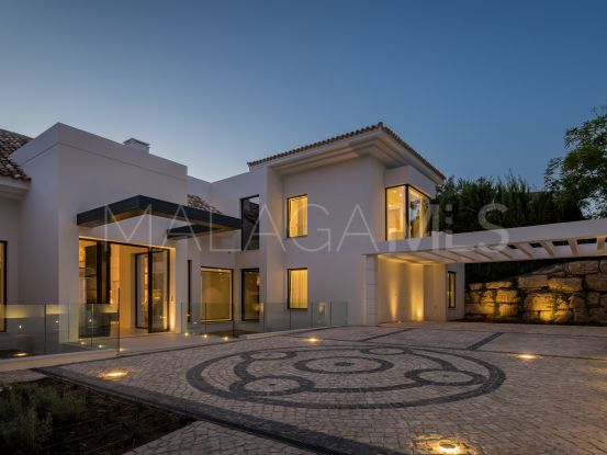 For sale villa in Las Gardenias with 5 bedrooms | Marbella Living