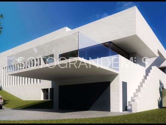 Villa for sale in Zona F with 4 bedrooms | Ondomus