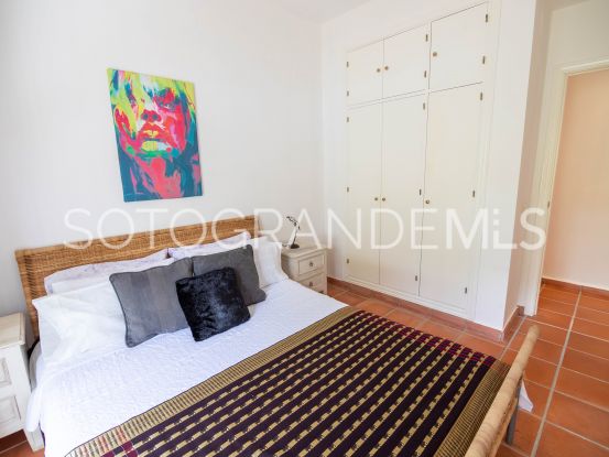 Buy 5 bedrooms villa in Zona F, Sotogrande Alto | Ondomus