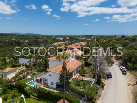 Buy 5 bedrooms villa in Zona F, Sotogrande Alto | Ondomus