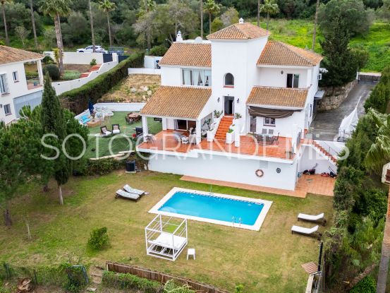 Buy 5 bedrooms villa in Zona F, Sotogrande Alto | Ondomus