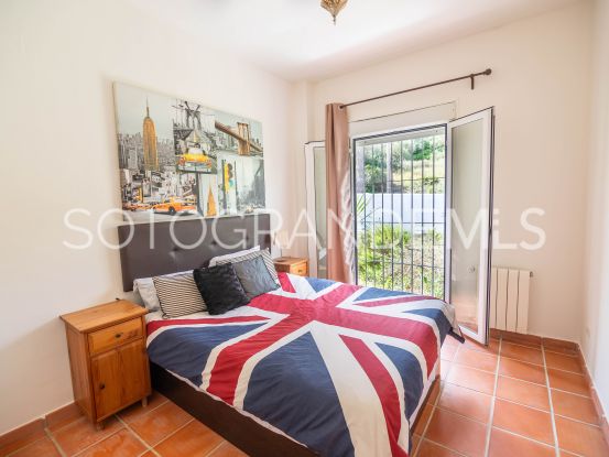 Buy 5 bedrooms villa in Zona F, Sotogrande Alto | Ondomus