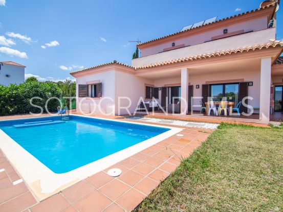 Villa with 4 bedrooms for sale in Torreguadiaro, Sotogrande | Ondomus
