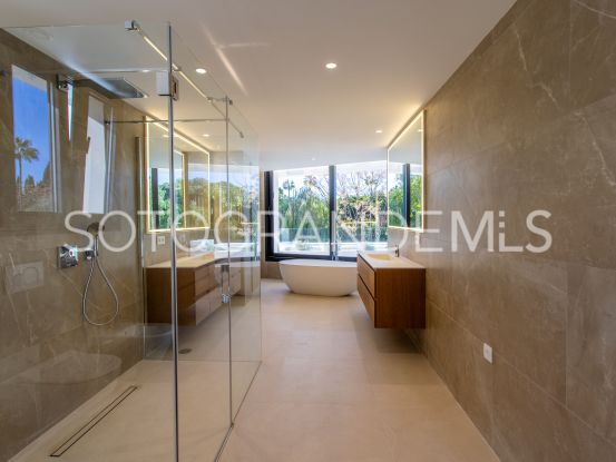 Sotogrande Costa, villa con 5 dormitorios | Ondomus