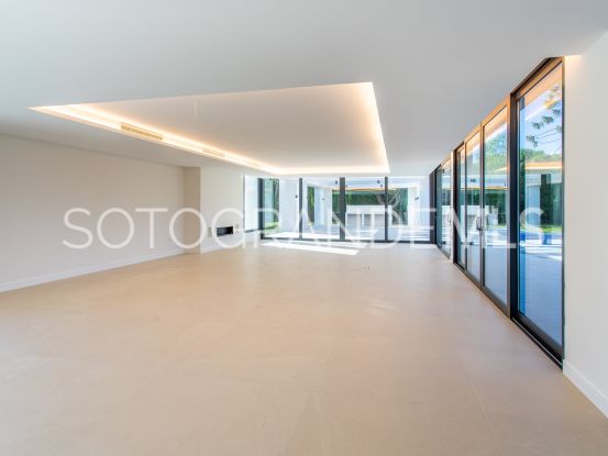 Sotogrande Costa, villa con 5 dormitorios | Ondomus