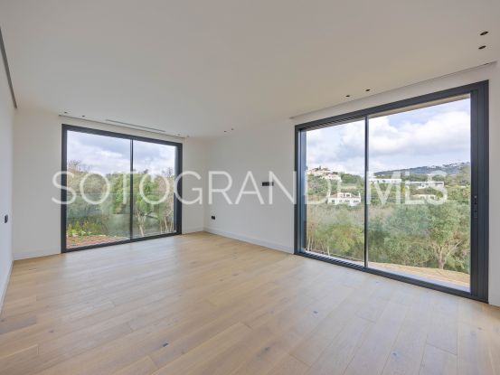 Buy villa with 6 bedrooms in Sotogrande Alto | Ondomus