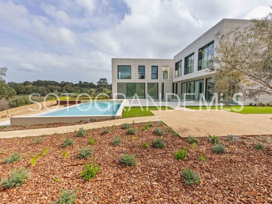 Buy villa with 6 bedrooms in Sotogrande Alto | Ondomus