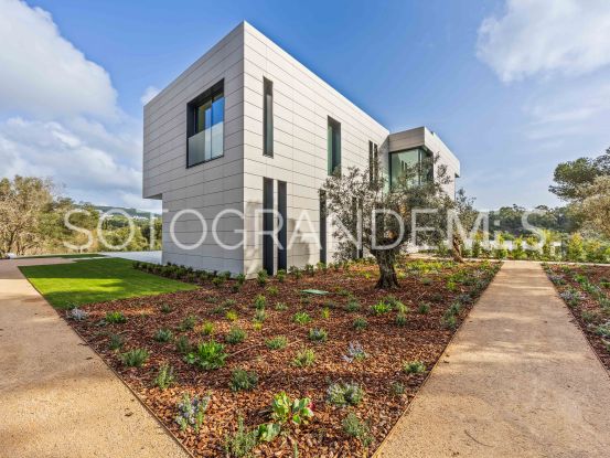 Buy villa with 6 bedrooms in Sotogrande Alto | Ondomus
