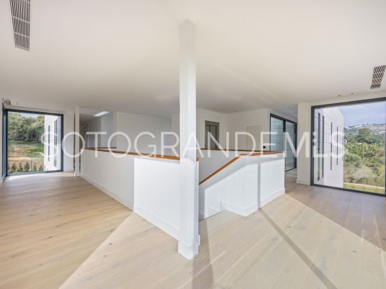Buy villa with 6 bedrooms in Sotogrande Alto | Ondomus