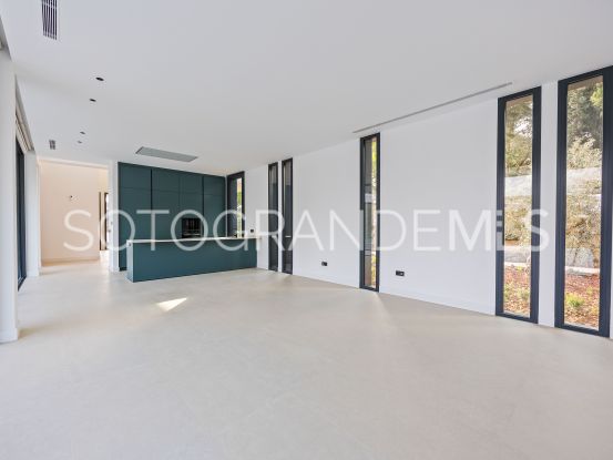Buy villa with 6 bedrooms in Sotogrande Alto | Ondomus