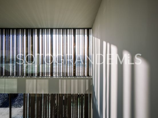 Villa en Zona M con 7 dormitorios | Ondomus