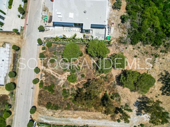 Plot for sale in Zona L, La Reserva | Ondomus