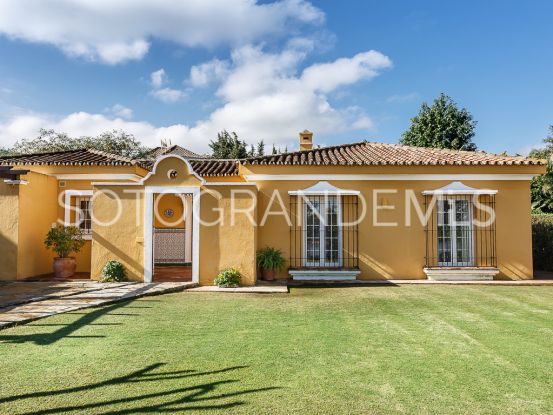 For sale villa in Zona B | Ondomus