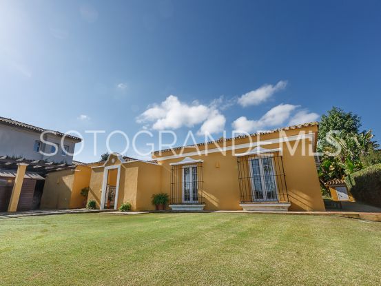 For sale villa in Zona B | Ondomus