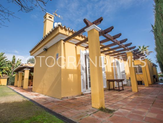 For sale villa in Zona B | Ondomus