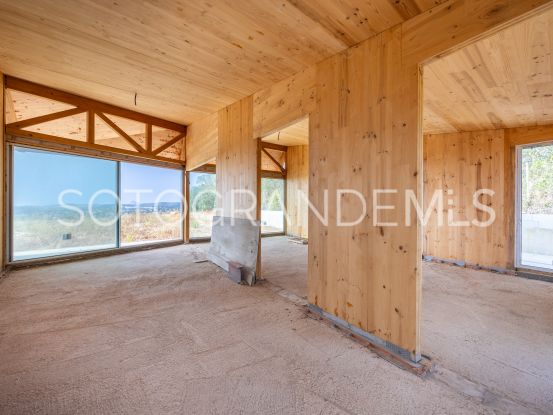For sale villa with 5 bedrooms in Zona L | Ondomus
