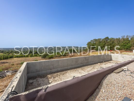 For sale villa with 5 bedrooms in Zona L | Ondomus