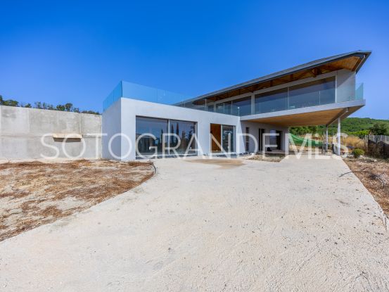 For sale villa with 5 bedrooms in Zona L | Ondomus