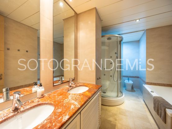 Apartamento planta baja de 3 dormitorios en Ribera del Marlin, Marina de Sotogrande | Ondomus
