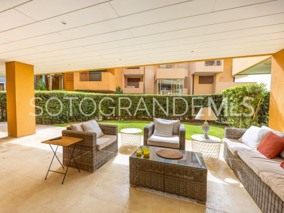 Apartamento planta baja de 3 dormitorios en Ribera del Marlin, Marina de Sotogrande | Ondomus