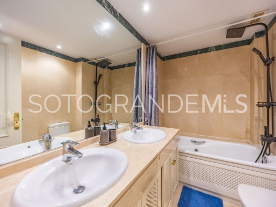 Apartment in Isla Carey, Sotogrande Marina | Ondomus