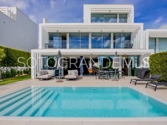 For sale La Finca semi detached villa with 5 bedrooms | Ondomus
