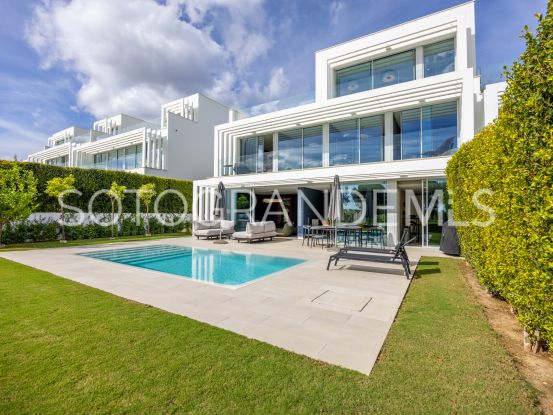La Finca, La Reserva, villa pareada con 5 dormitorios en venta | Ondomus