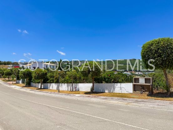 Plot for sale in Zona L, La Reserva | Ondomus