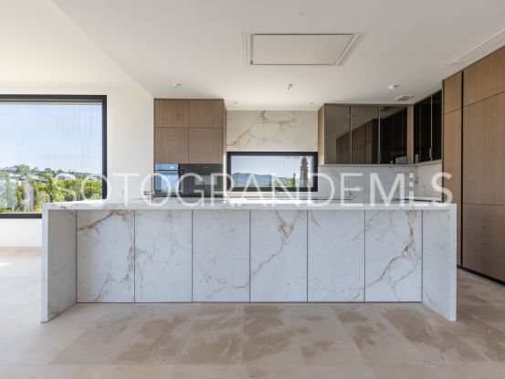 Villa for sale in Zona G with 6 bedrooms | Ondomus