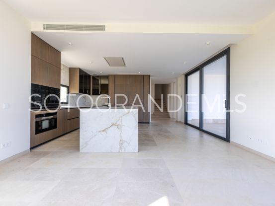 Villa for sale in Zona G with 6 bedrooms | Ondomus