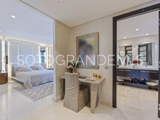 4 bedrooms Hacienda de Valderrama ground floor duplex for sale | Ondomus