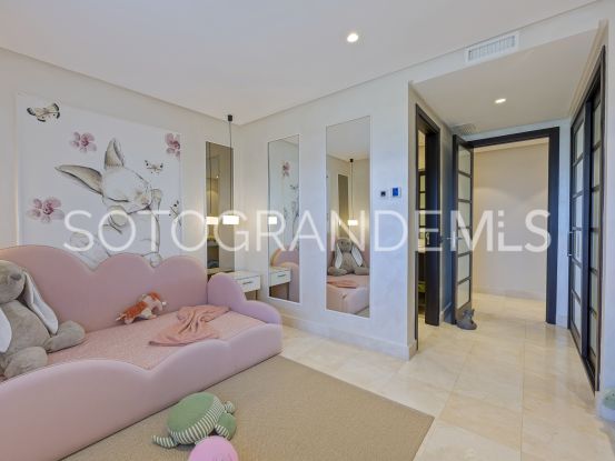 4 bedrooms Hacienda de Valderrama ground floor duplex for sale | Ondomus