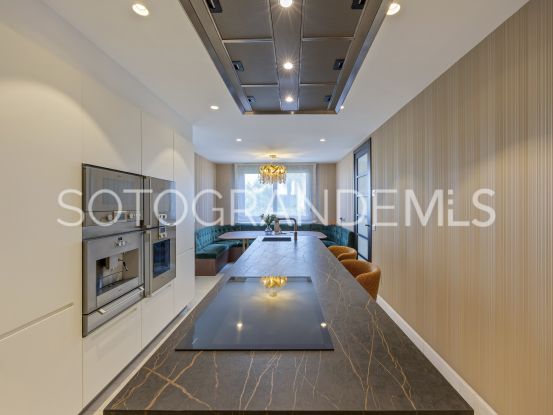 4 bedrooms Hacienda de Valderrama ground floor duplex for sale | Ondomus