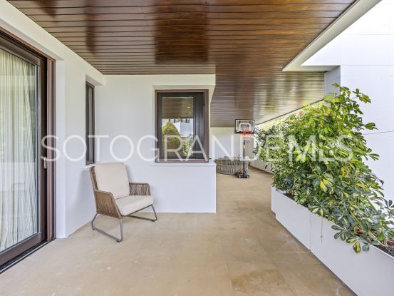 4 bedrooms Hacienda de Valderrama ground floor duplex for sale | Ondomus
